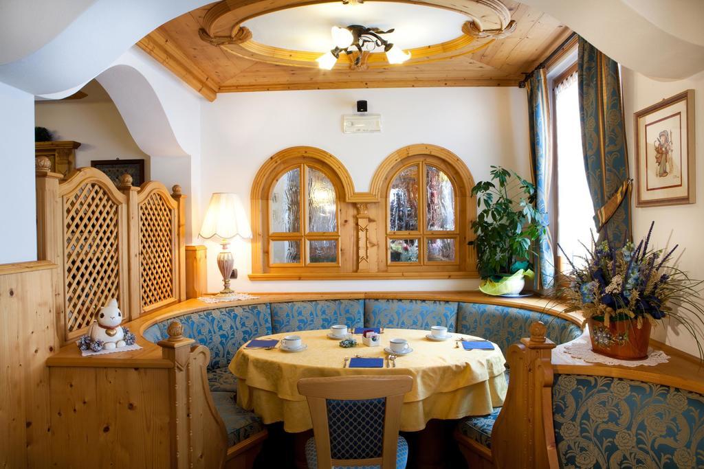 Hotel Garni Laura Arabba Exterior photo