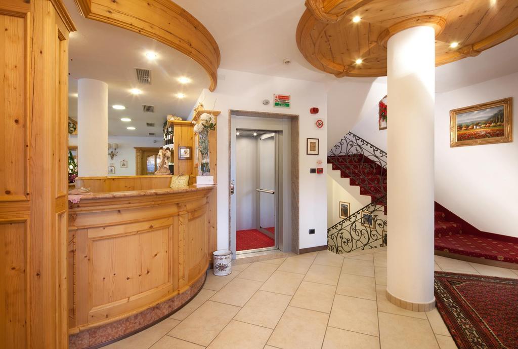Hotel Garni Laura Arabba Exterior photo